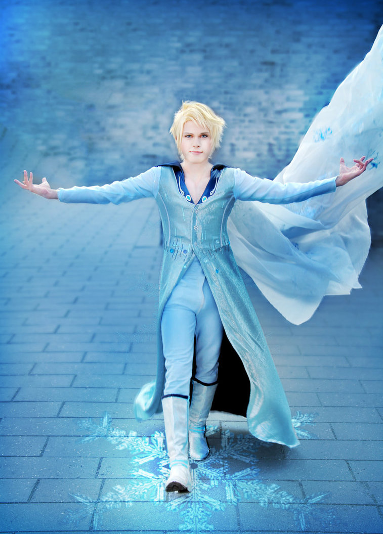 Cosplays masculinos de personagens femininas