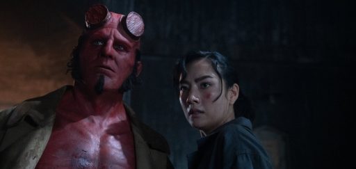 Hellboy em The Crooked Man, interpretado por Jack Kesy