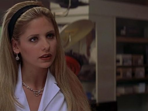 Sarah Michelle Gellar provoca participação no reboot de Eu Sei o que Vocês Fizeram no Verão Passado