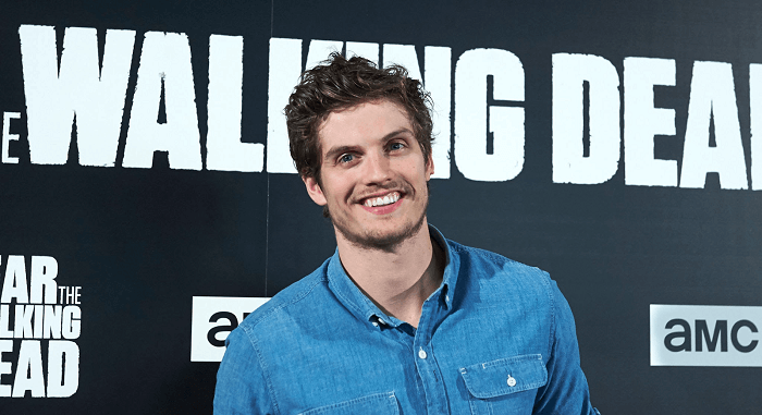 Daniel Sharman