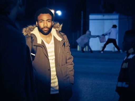 FOX Premium - ATLANTA 2a temporada - Donald Glover Earn