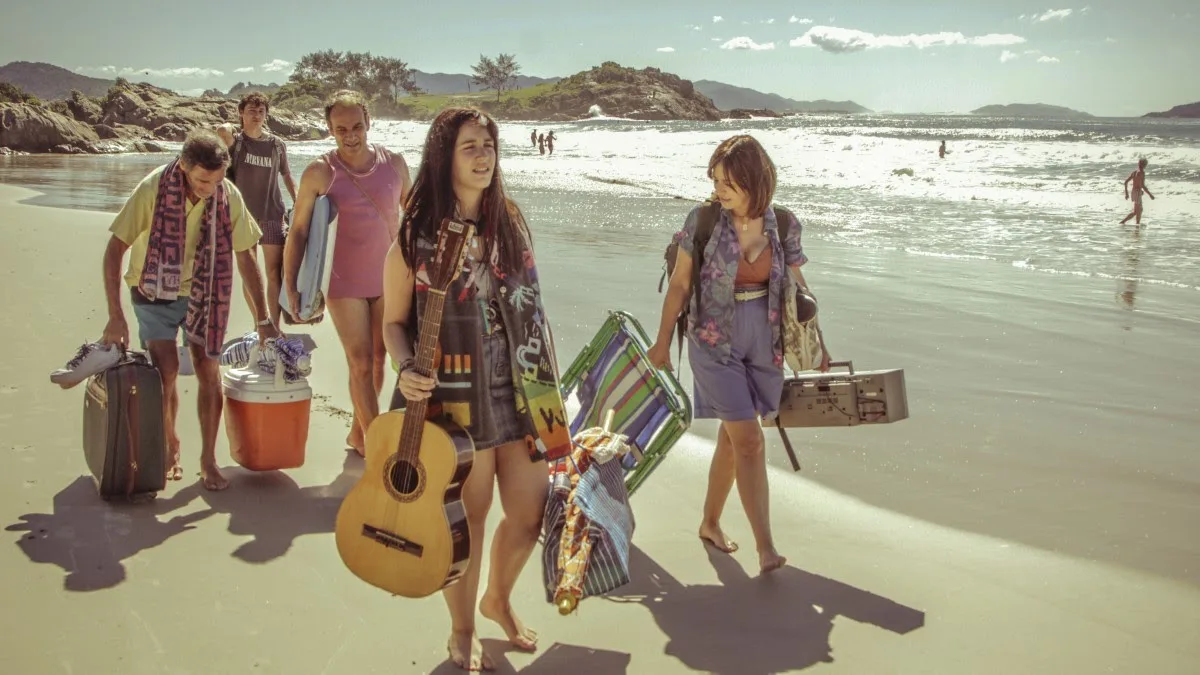 Sueño-Florianópolis”-de-Ana-Katz