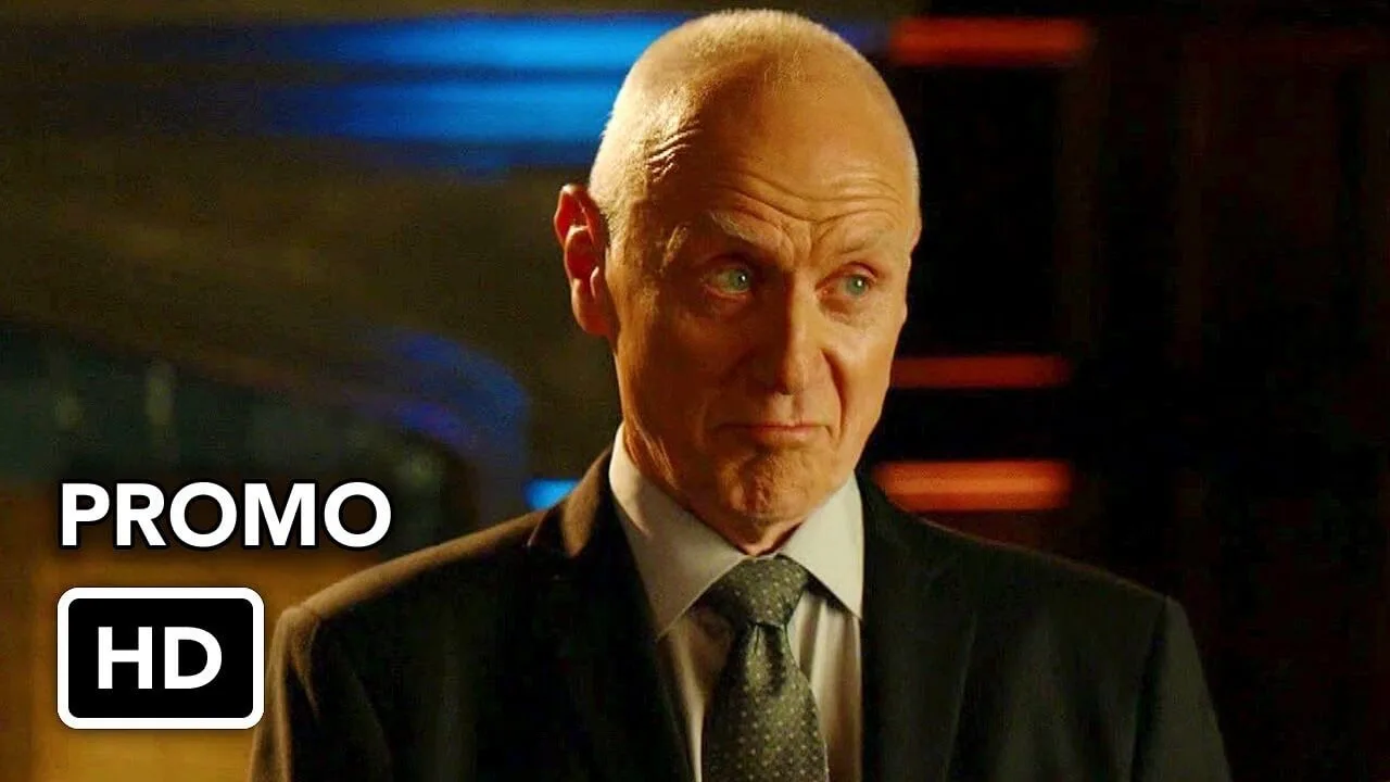 Dynasty | Episódio 3x05 "Mother? I’m at La Mirage"