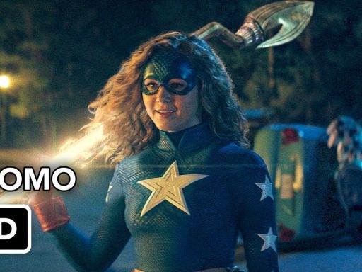 Stargirl | Episódio 1x02 "S.T.R.I.P.E."