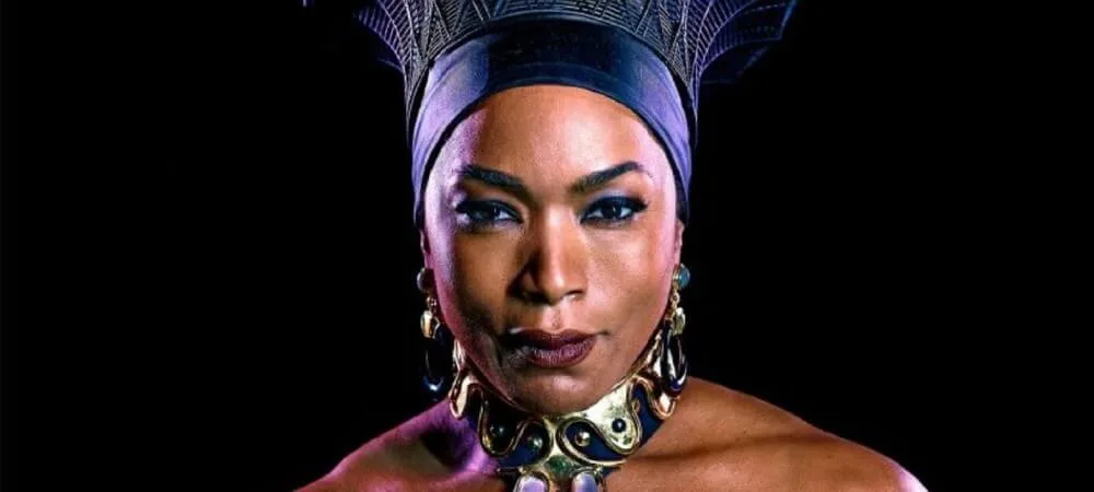 Angela Bassett