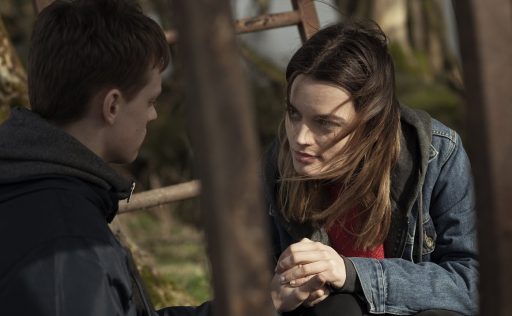 o segredo do lago emma mackey elite filmes