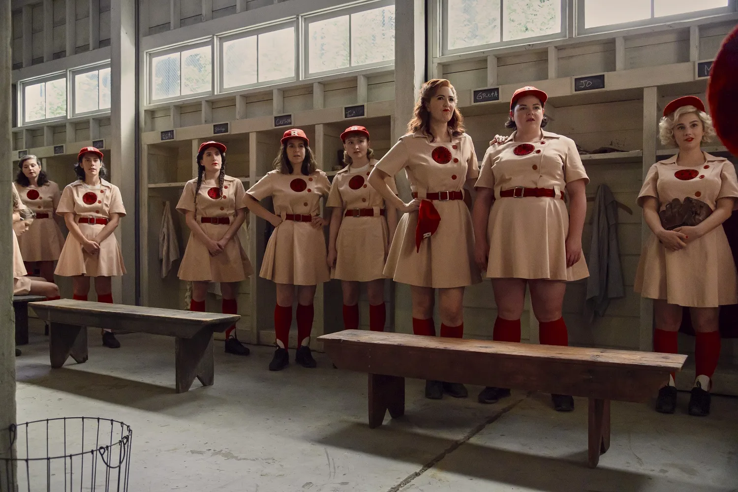 league-of-their-own-amazon-prime-video-1a-temporada
