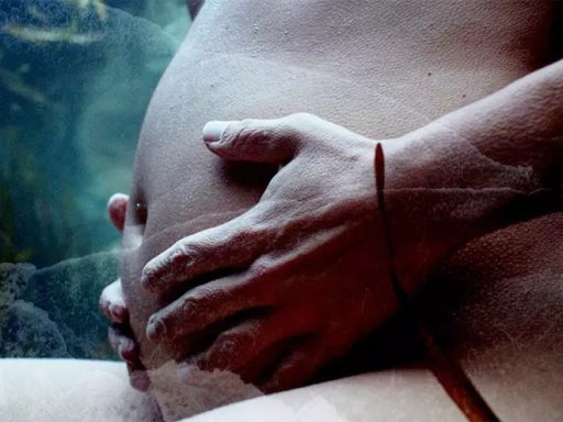 imcompativel-com-a-vida-filme-eliza-capai