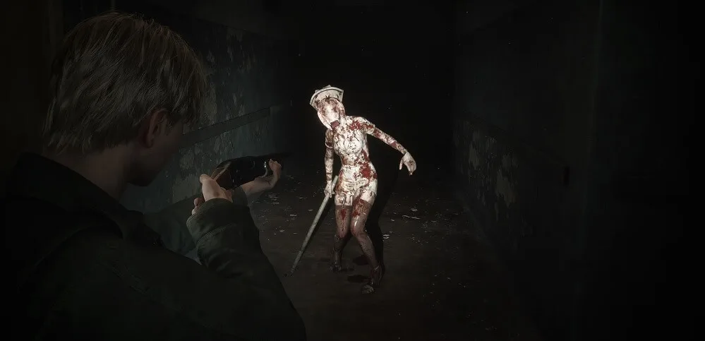 Cena do remake de Silent Hill 2, lançamento da Konami