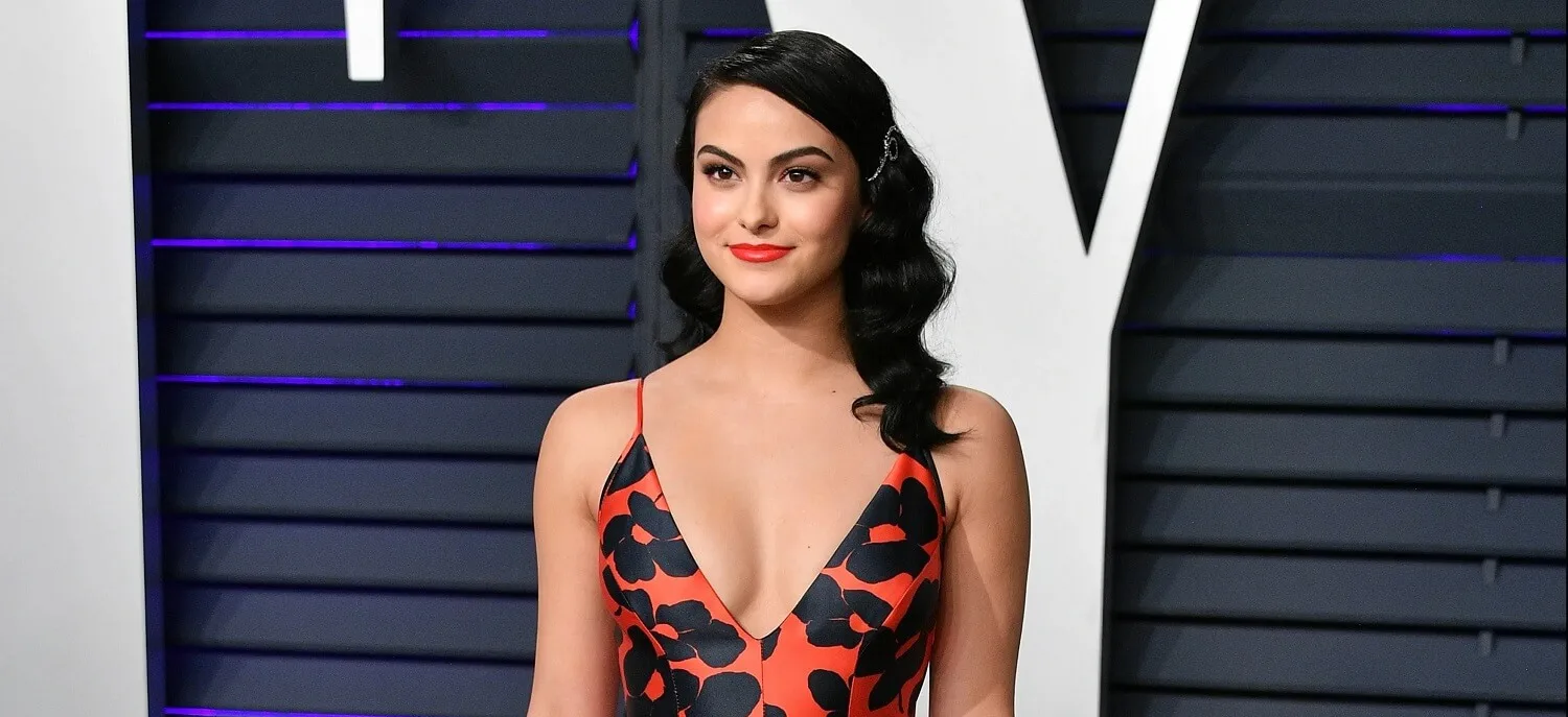 Atriz Camila Mendes