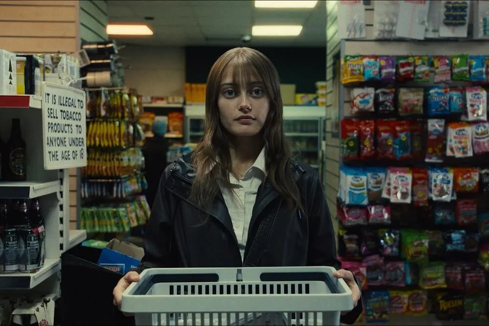 Sweetpea: série com Ella Purnell terá 2ª temporada