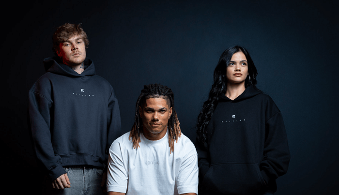 ExitLag lançará linha de roupas streetwear para gamers com desfile de moda organizado por Cacá Di Guglielmo