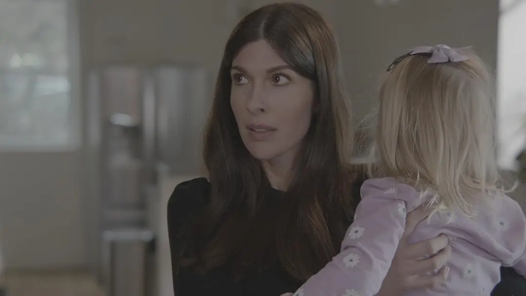 As Mentiras do Meu Babá (Lies My Babysitter Told, 2024, EUA) estreia no Lifetime Movies - leia a crítica