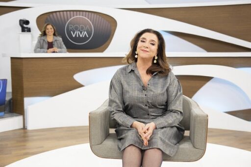 Marisa Orth é entrevistada no Roda Viva, da TV Cultura