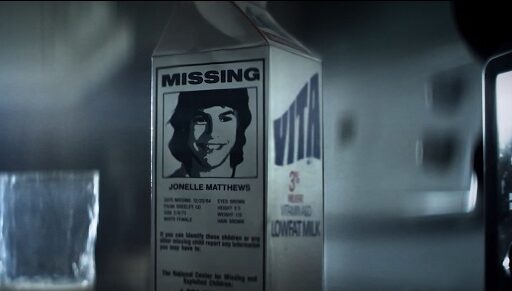 Jonelle Matthews: A Garota da Caixa de Leite