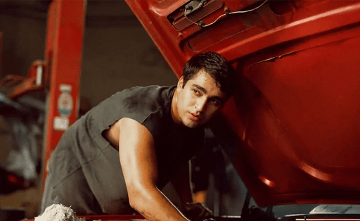 Um Homem Abandonado (Metruk Adam) - Filme turco da Netflix - Fatos e curiosidades
