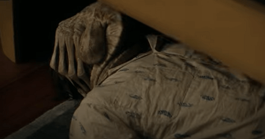 Cena do trailer de Emergence, episódio 1x07 da série Alien Earth