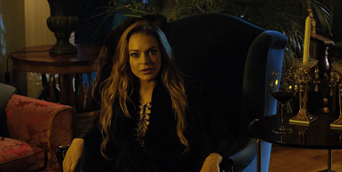 Entre as Sombras (Among the Shadows, 2019) - crítica do péssimo filme estrelado por Lindsay Lohan disponível no Prime Video