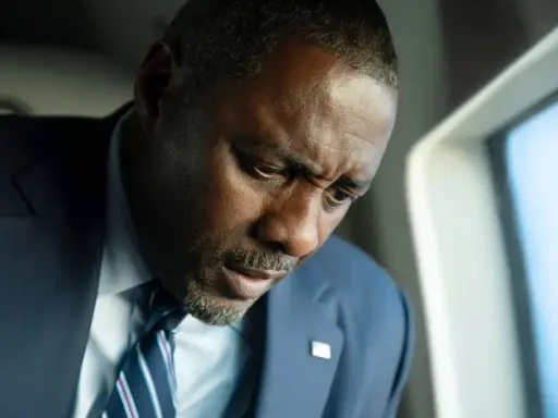 Casa de Dinamite (2025) - Crítica do Filme de Kathryn Bigelow Netflix