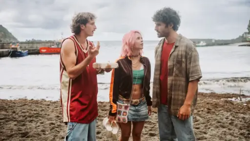 Mar Branco (Rabo de Peixe) 2ª Temporada da Série Portuguesa na Netflix de história real - Crítica e fatos