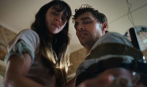 Juntos (Together, 2025) Crítica, fatos e curiosidades do filme de Michael Shanks