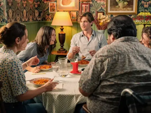 Maxton Hall: O Mundo Entre Nós Resumo do Episódio 4 da 2ª Temporada, intitulado Segredos (Prime Video)