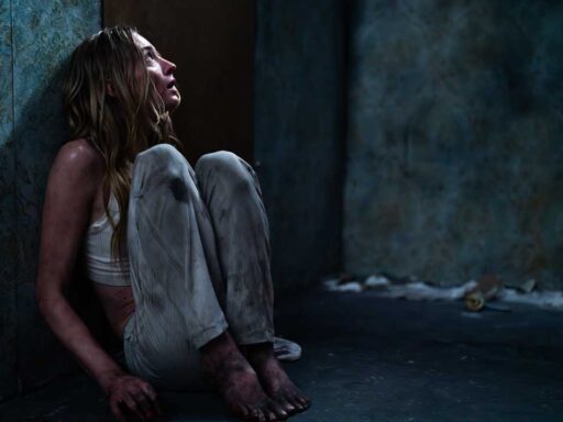 Confiança (Trust, 2025) - Crítica, fatos e curiosidades do filme com Sophie Turner no Paramount+