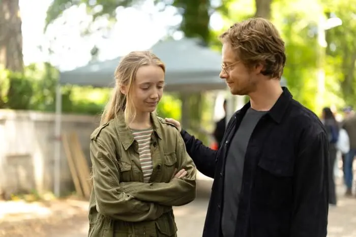 Garota Sequestrada (Girl Taken, 2026) - Crítica, fatos e curiosidades da série do Paramount+