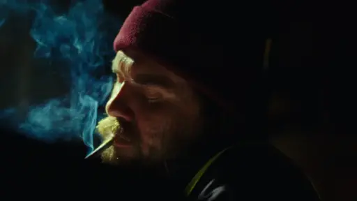 Os Cantores (2025) - Crítica e Fatos do Curta-Metragem da Netflix dirigido por Sam A. Davis