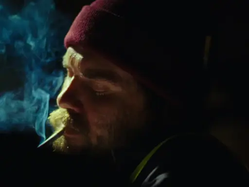 Os Cantores (2025) - Crítica e Fatos do Curta-Metragem da Netflix dirigido por Sam A. Davis