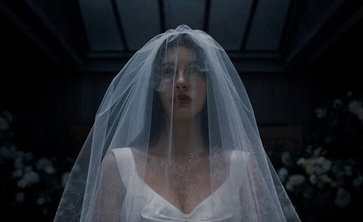 Algo Horrível Vai Acontecer (2026) Crítica e Fatos da Série Netflix