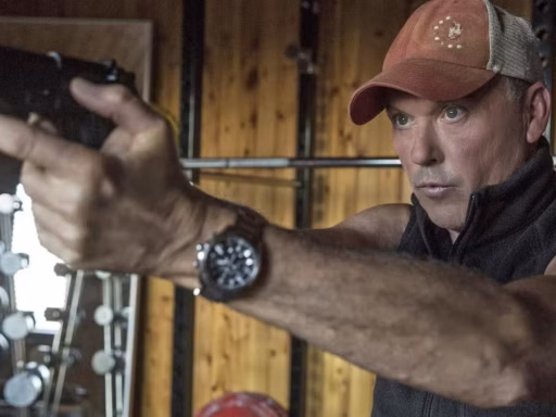 Pacto de Redenção (Knox Goes Away, 2023) - Crítica e Fatos do filme com Michael Keaton