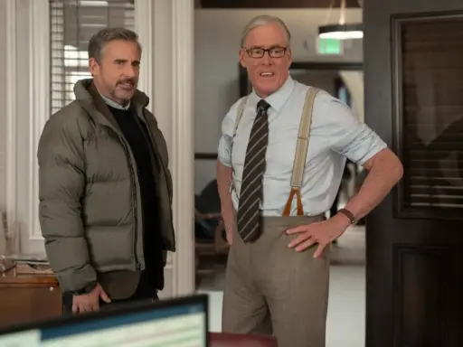 Steve Carrell e John C. McGinley na série de comédia Rooster (2026), da HBO Max - Crítica