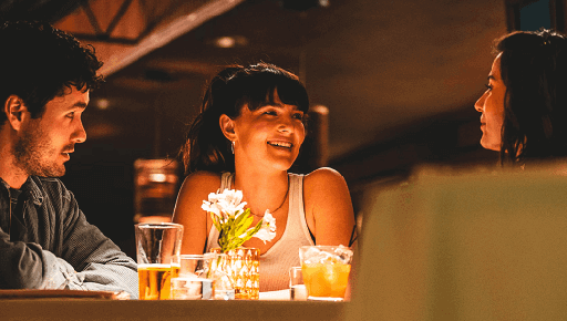 Entre Nós (The Threesome, 2025) - Crítica e Fatos do Filme do Prime Video