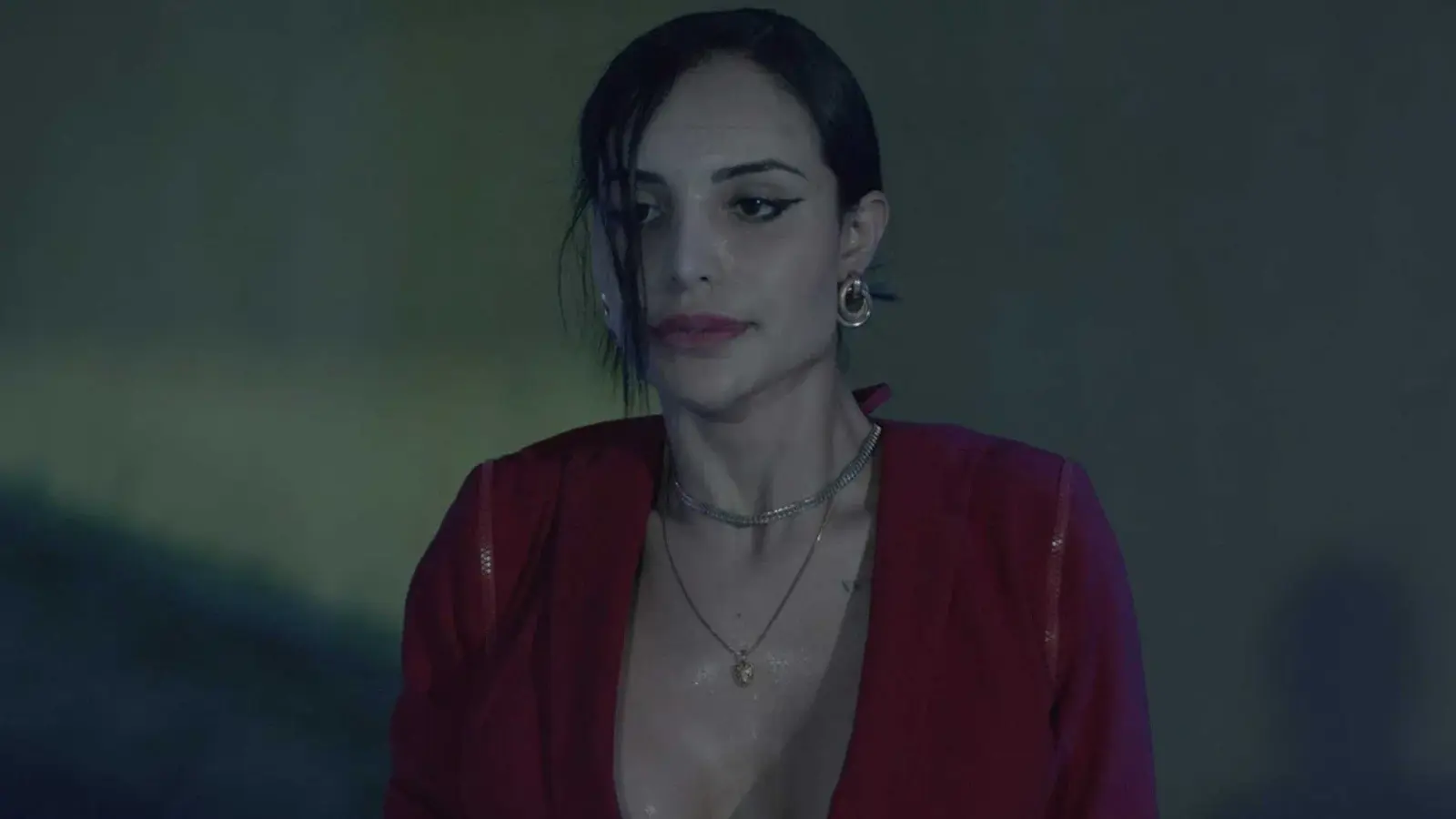 Aline Mineiro em Conspiração Fatal (2022) - Crítica e Fatos do Filme