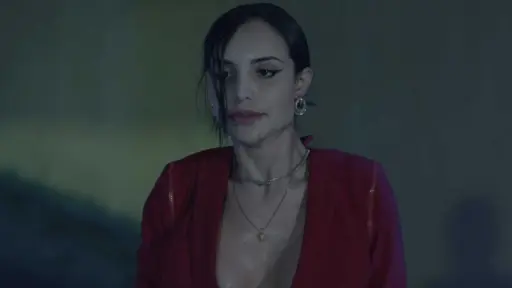 Aline Mineiro em Conspiração Fatal (2022) - Crítica e Fatos do Filme