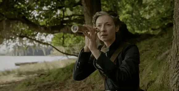 Outlander - Crítica e Resumo de Pharos, Episódio 9 da Temporada 8 da Série