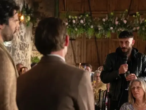 Pela Metade (Half Man) - Crítica e Resumo do Episódio 4 da Série HBO Max