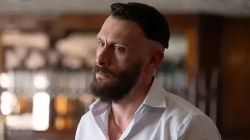 Pela Metade (Half Man) Crítica e Resumo do Episódio 6 da Série HBO Max