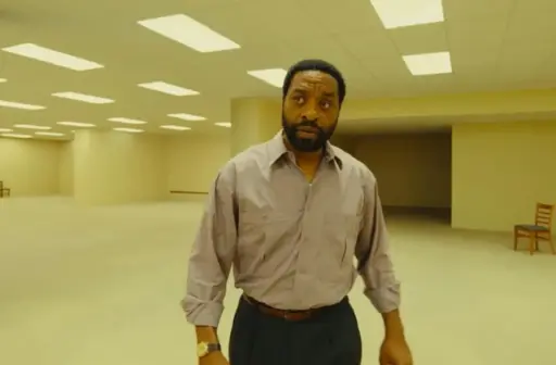Backrooms Um Não-Lugar (2026) - Crítica e Fatos do Filme de Terror