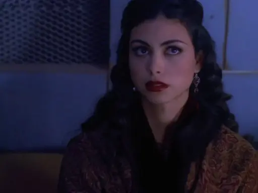 Inara Serra (Morena Baccarin) na Série Firefly