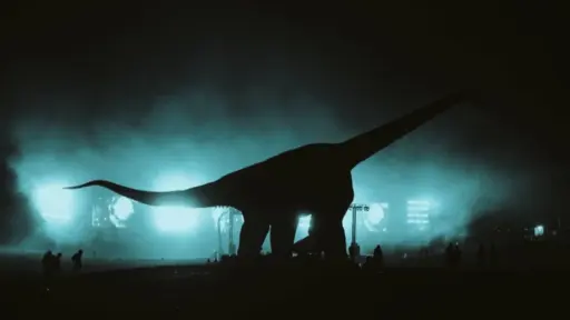 O Fim da Rua (The End of Oak Street, 2026) Crítica do Filme