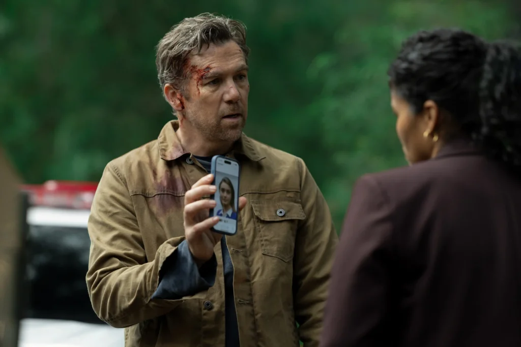 Desaparecida (Last Seen) Resumo do Episódio 1 da Série do Apple TV, intitulado ''O Despachante''